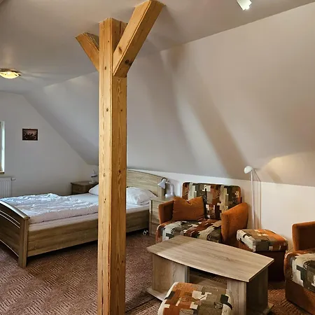 Rozarka V Centru Krkonos Apartmanhotel Benecko