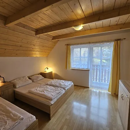 Apartmanhotel Rozarka V Centru Krkonos
